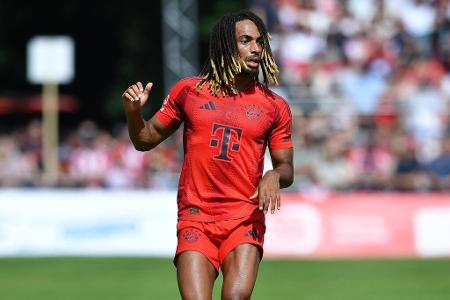 ABWEHR: Sacha Boey - Note: 2,0 - Hatte auf dem Flügel eine gute Raumaufteilung mit Olise und hielt den Druck in fast allen Spielphasen hoch. Spielte letztlich fast 100 Pässe. Sein frühes Stören führte außerdem zu vielen Ballgewinnen im Mittelfeld.