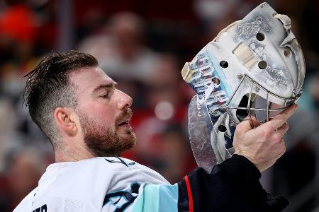 Grubauer springt ein, Kraken feiern erstmals im Grubauer springt ein, Kraken feiern erstmals im