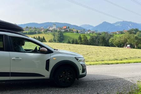 Dacia teht am Berg 
