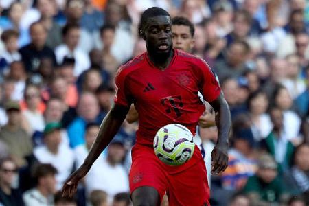 Dayot Upamecano - Note: 3,0 - Ließ sich vor dem 0:1 komplett abkochen, weil er zu ungestüm in den Zweikampf ging. Schüttelte den Fehler aber in beeindruckender Manier ab. Gewann alle anderen Zweikämpfe und stoppte über weite Strecken jegliche Gefahr.