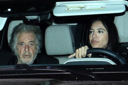 Al Pacino und Noor Alfallah