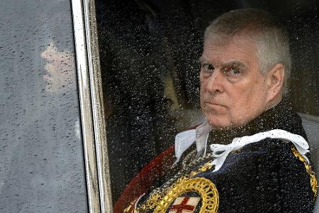 Der britische Prinz Andrew ist erneut in den Negativschlagzeilen. (Archivbild) Der britische Prinz Andrew ist erneut in den Negativschlagzeilen. (Archivbild)