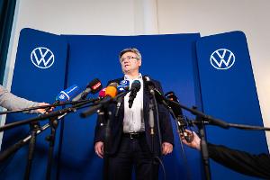 VW und IG Metall ringen um Tarifeinigung