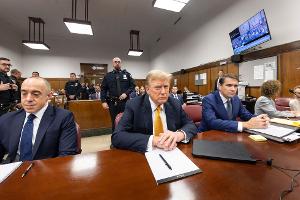 New Yorker Richter hält an Schuldspruch gegen Trump fest
