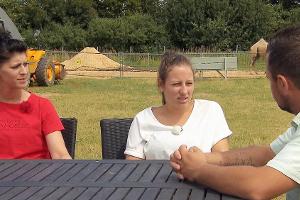 "Bauer sucht Frau": Zwei Frauen verbünden sich gegen Bauern