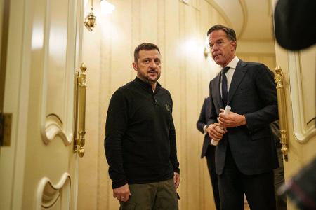 Nato-Generalsekretär Mark Rutte hat zu dem Treffen mit Selenskyj eingeladen. (Archivbild) Nato-Generalsekretär Mark Rutte hat zu dem Treffen mit Selenskyj eingeladen. (Archivbild)