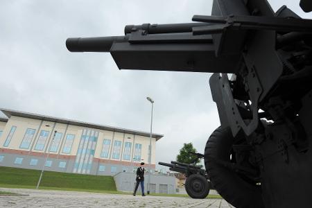  Die Nato hat den Start der Arbeit des neuen Ukraine-Kommandos in Wiesbaden angekündigt. (Archivbild)