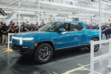09/2021, Rivian R1T Erstes Serienauto rollt vom Band 09/2021, Rivian R1T Erstes Serienauto rollt vom Band