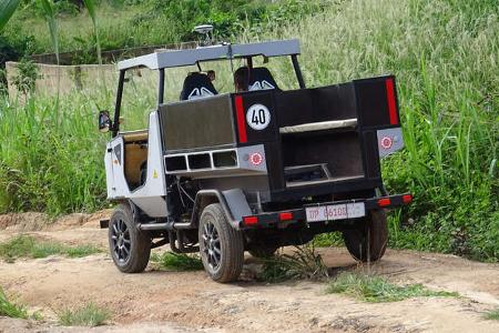 aCar Evum Motors Elektro-Nutzfahrzeug Afrika