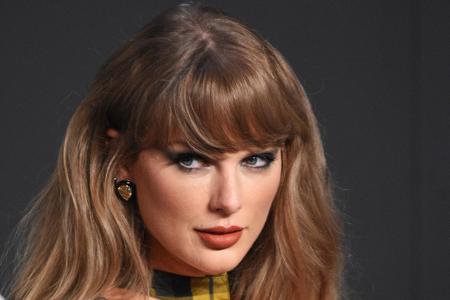 Taylor Swift ist bekanntlich eine leidenschaftliche Bäckerin. Ganz besonders gern zaubert sie Cookies. Was als Hauptgericht auf den Tisch kommt, ist allerdings nicht bekannt.