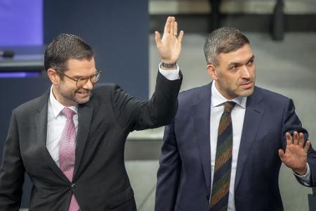 Mehrere Rednerinnen und Redner dankten dem früheren Bundesjustizminister Marco Buschmann (FDP), der die nicht-öffentlichen Verhandlungen zu dem Gesetzentwurf moderiert hatte.