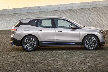 BMW iX