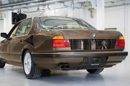 BMW 750iL V16 E32 Goldfisch (1987)
