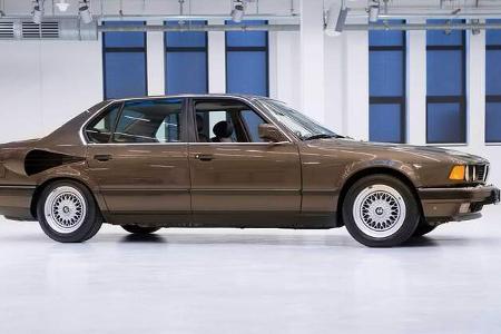 BMW 750iL V16 E32 Goldfisch (1987)