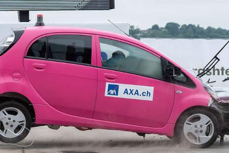 08/2019, AXA Elektroauto-Crashtest Dübendorf 22.08.2019 08/2019, AXA Elektroauto-Crashtest Dübendorf 22.08.2019
