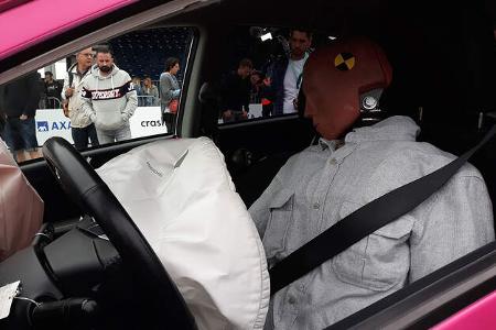 08/2019, AXA Elektroauto-Crashtest Dübendorf 22.08.2019