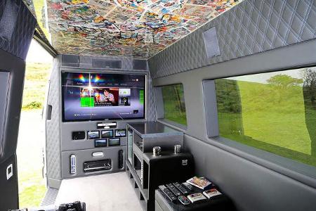 07/2019, VW Crafter Mystery Machine One Direction