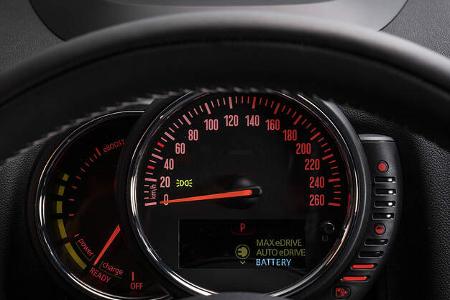 Mini Cooper S E Countryman ALL4 Plug-in-Hybrid 2017 Tacho