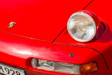 Porsche 928 GT, Frontscheinwerfer