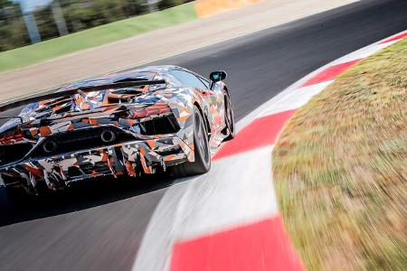 Lamborghini Aventador SVJ