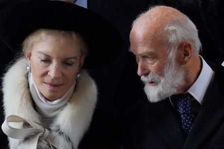 Sturz im Palast: Prinzessin Michael von Kent bricht sich Handgelenke Sturz im Palast: Prinzessin Michael von Kent bricht sich Handgelenke