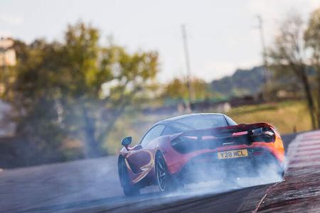 McLaren 720S