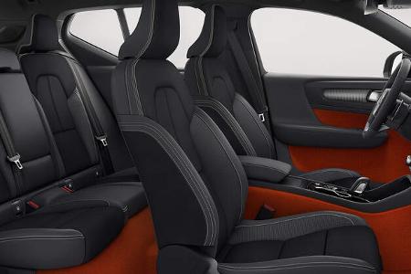 Volvo XC40 (2018) Studio