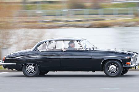 Jaguar 420 G, Seitenansicht