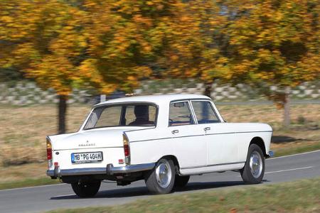 Peugeot 404, Seitenansicht