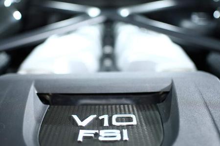 Audi R8 V10, Audi R8 5.2 FSI Quattro, Motor