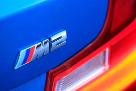 BMW M2, Typenbezeichnung
