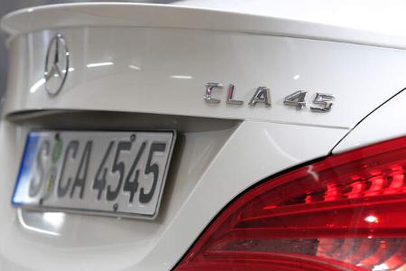 Mercedes-AMG CLA 45, Typenbezeichnung