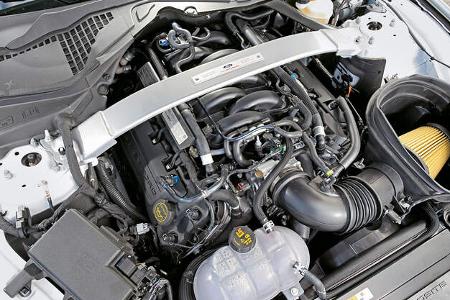 Shelby GT350 Mustang, Motor