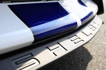 Shelby GT350 Mustang, Frontschürze
