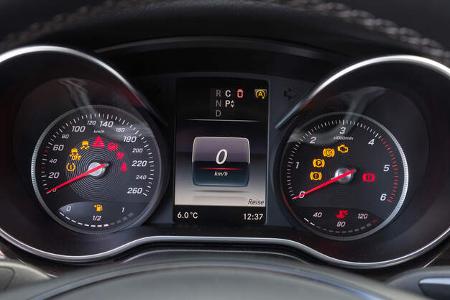 Mercedes V 250 d 4Matic lang, Rundinstrumente