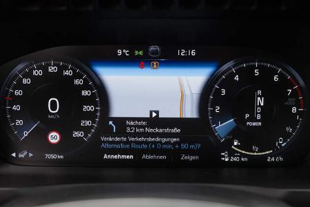 Volvo XC90 T8, Navi