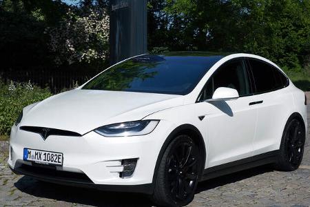 Tesla Model X 2016
