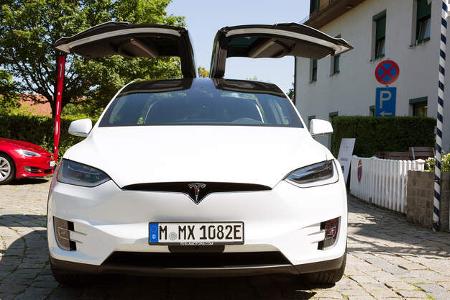 Tesla Model X 2016