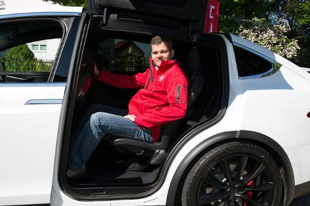 Tesla Model X 2016