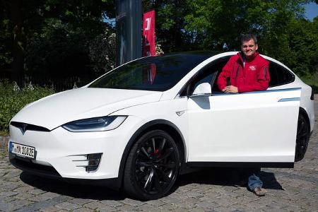 Tesla Model X 2016