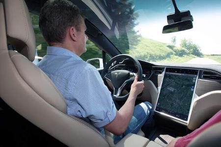 Tesla Model X 2016