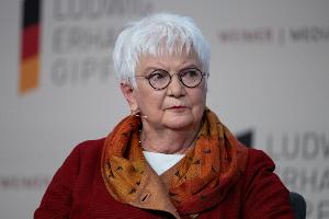 DRK-Präsidentin beklagt massiven Spendenrückgang