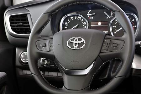 Toyota Proace Verso Van 2016 Fahrbericht 