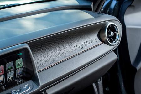 Chevrolet Camaro Coupé 6.2 V8, Cockpit, Luftausströmer
