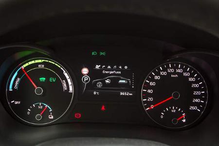 Kia Optima 2.0 GDI Plug-in, Anzeigeinstrument