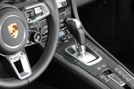 Porsche 911 Targa 4S, Mittelkonsole