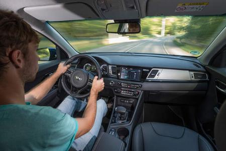 Kia Niro 1.6 GDI, Cockpit