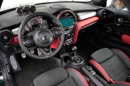 Dynamic-Automotive-Mini JCW, Sitze, Cockpit