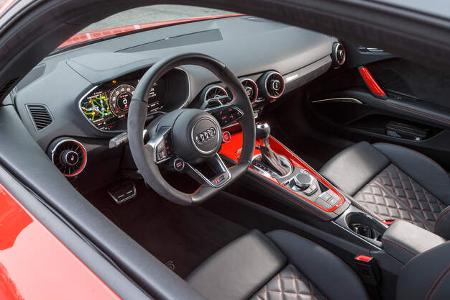 Audi TT RS Coupé, Cockpit
