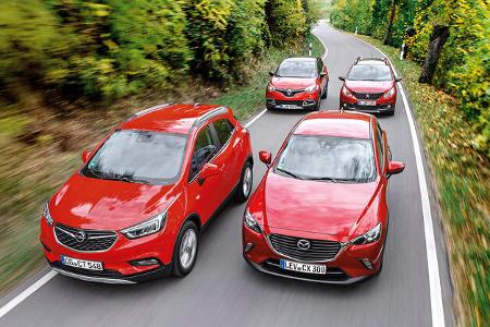 Mazda CX-3 Skyactiv-D 105, Opel Mokka X 1.6 CDTI, Peugeot 2008 BlueHDi 120, Renault Captur dCi 110 Mazda CX-3 Skyactiv-D 105, Opel Mokka X 1.6 CDTI, Peugeot 2008 BlueHDi 120, Renault Captur dCi 110